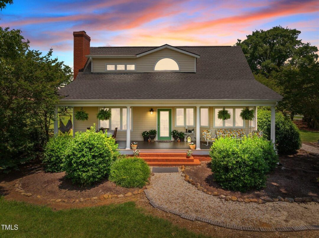 1624 Hopkins Road