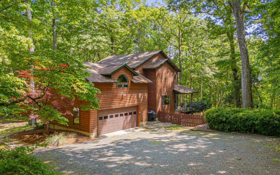 3622 Moonlight Drive